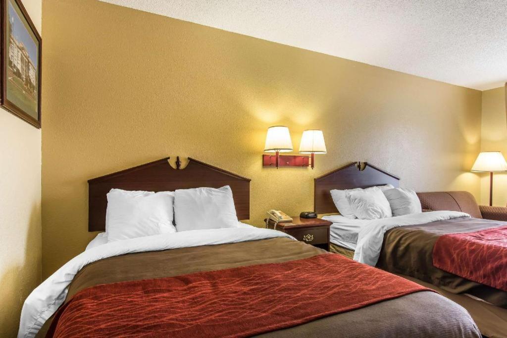Quality Inn Andalusia Extérieur photo